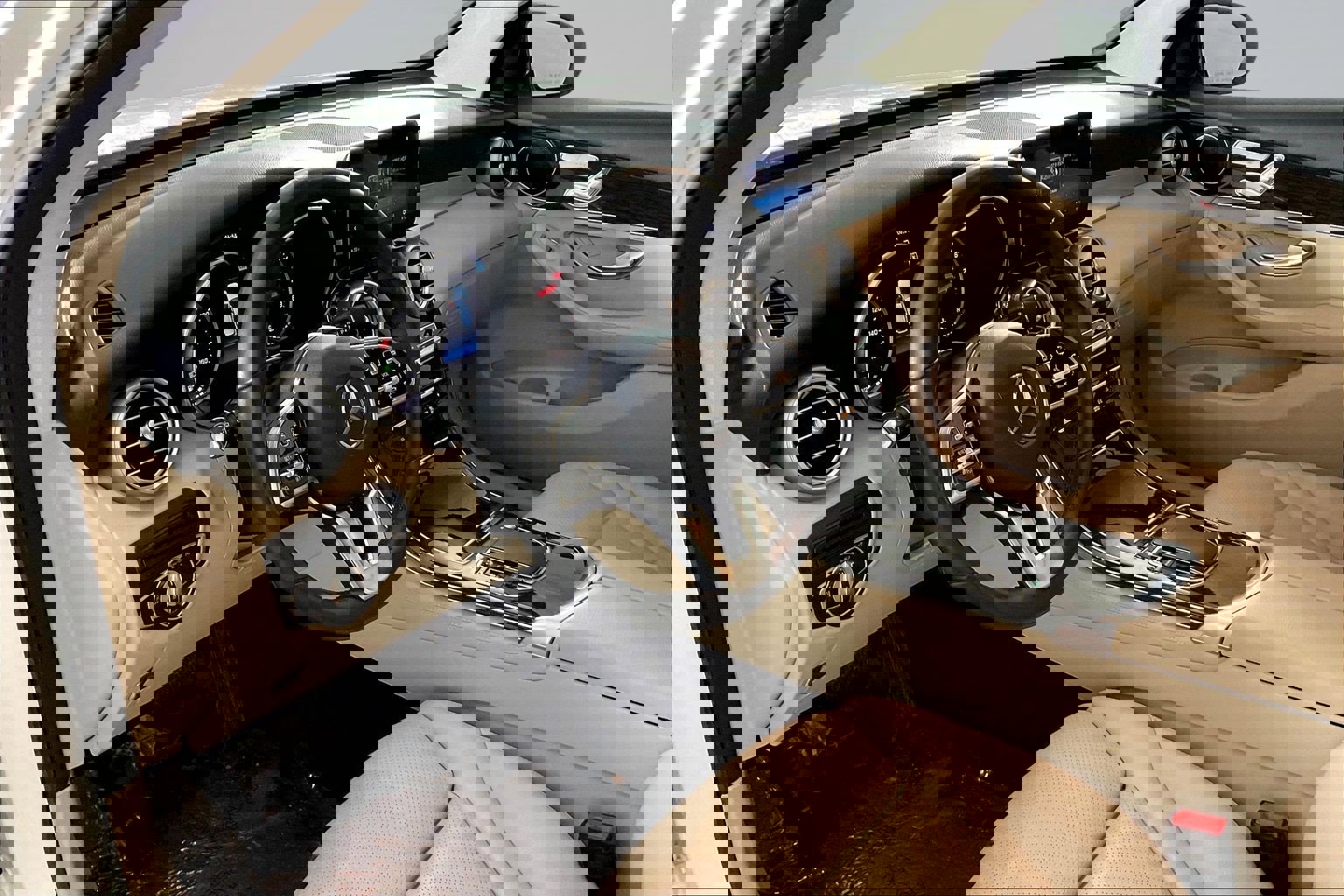 Used 2020 Mercedes-Benz GLC 300 image 14