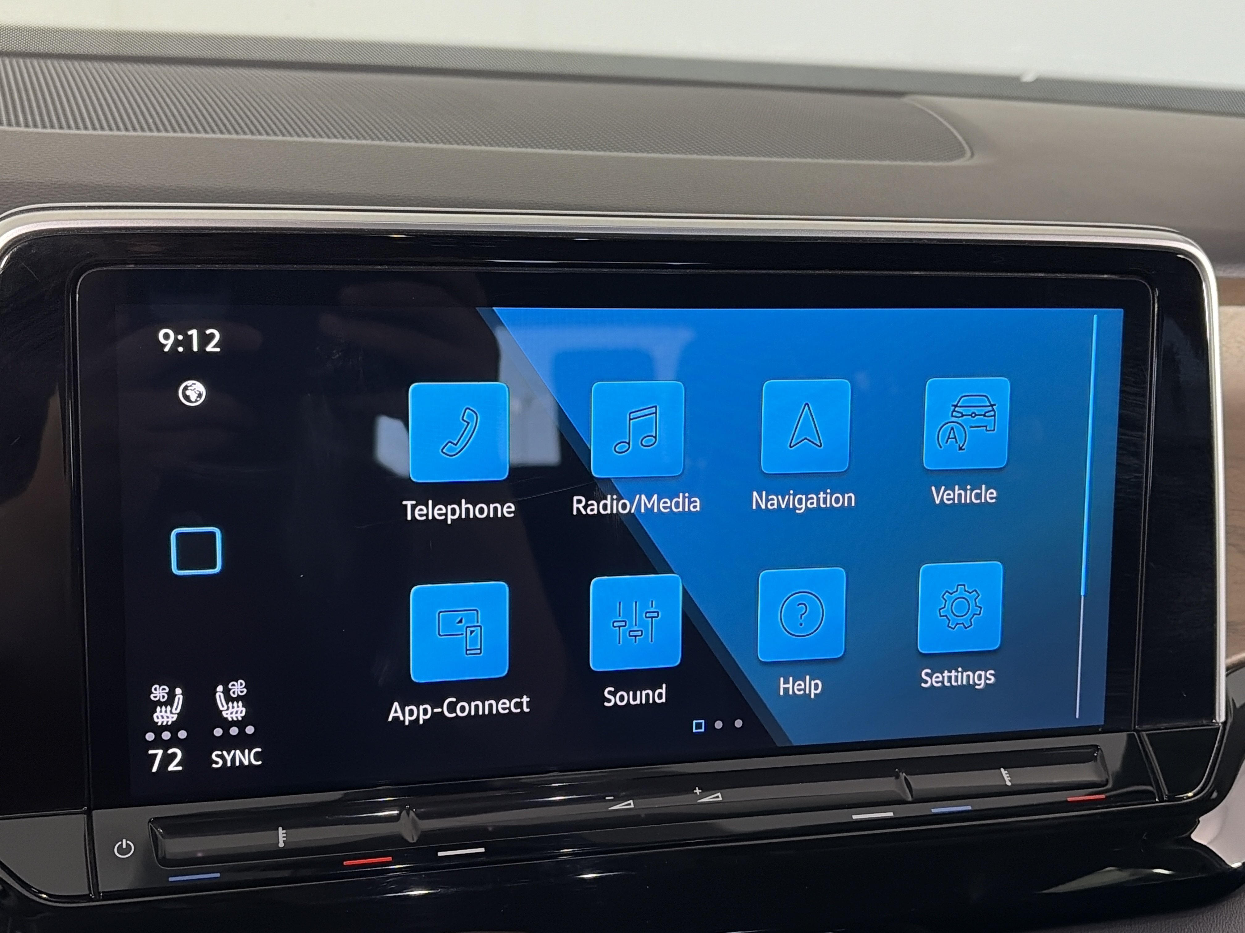Used 2024 Volkswagen Atlas SE AWD/4WD image 20