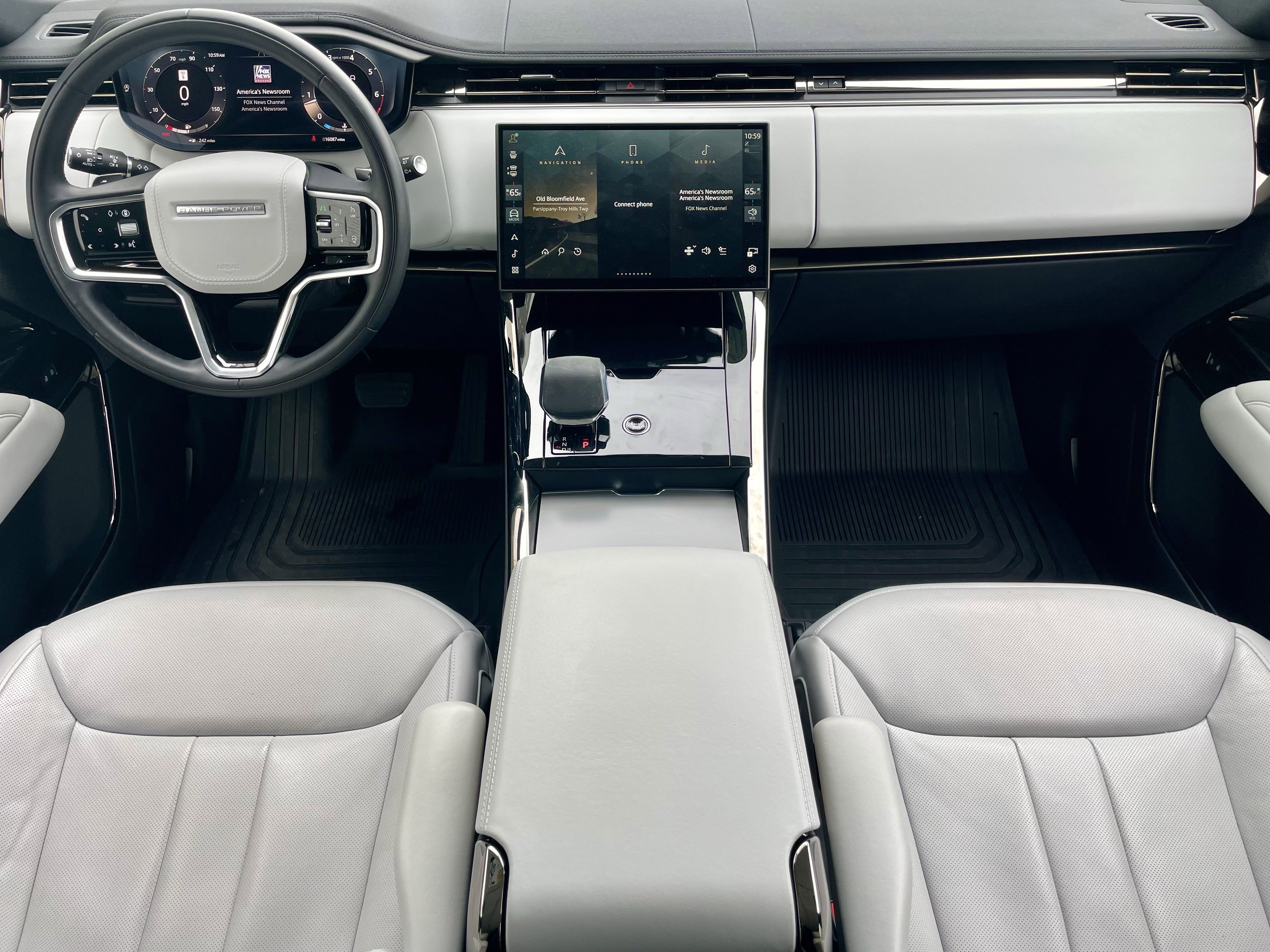 Certified 2024 Land Rover Range Rover Sport SE image 16