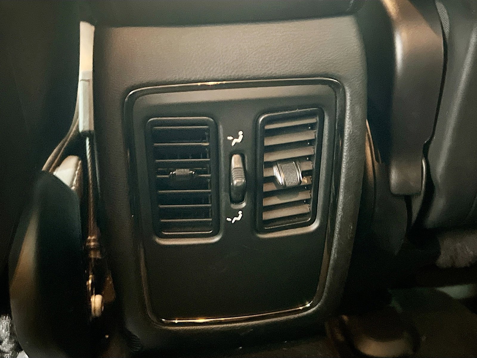 Used 2020 Dodge Durango GT w/ Blacktop Package image 18