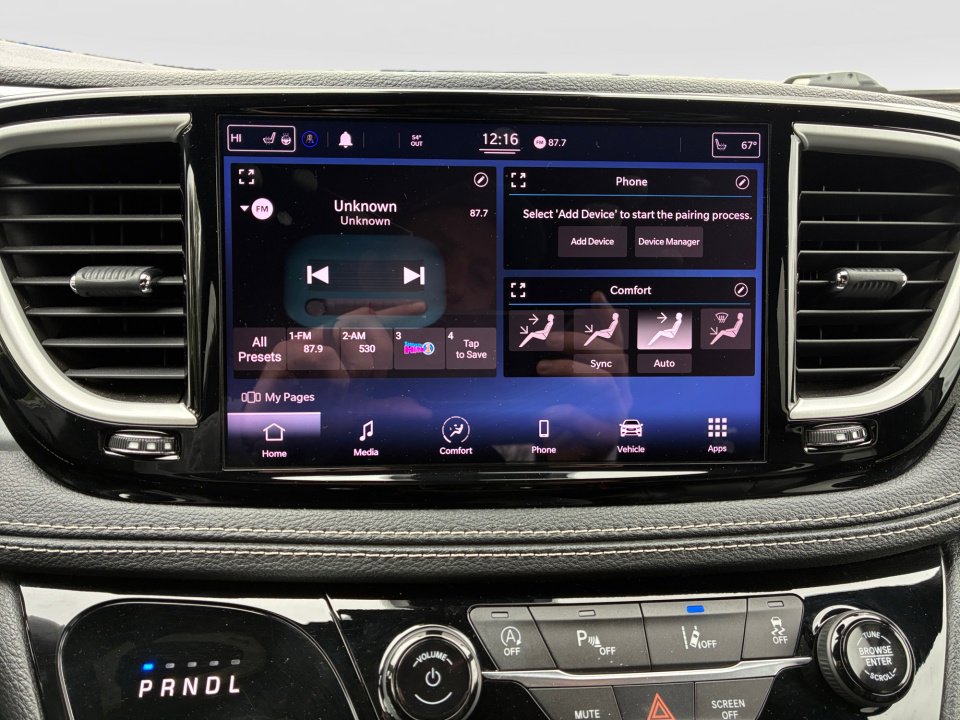 Used 2021 Chrysler Pacifica Touring-L w/ S Appearance Package FWD image 21