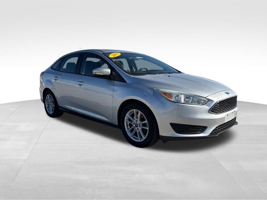 Used 2015 Ford Focus SE image 7
