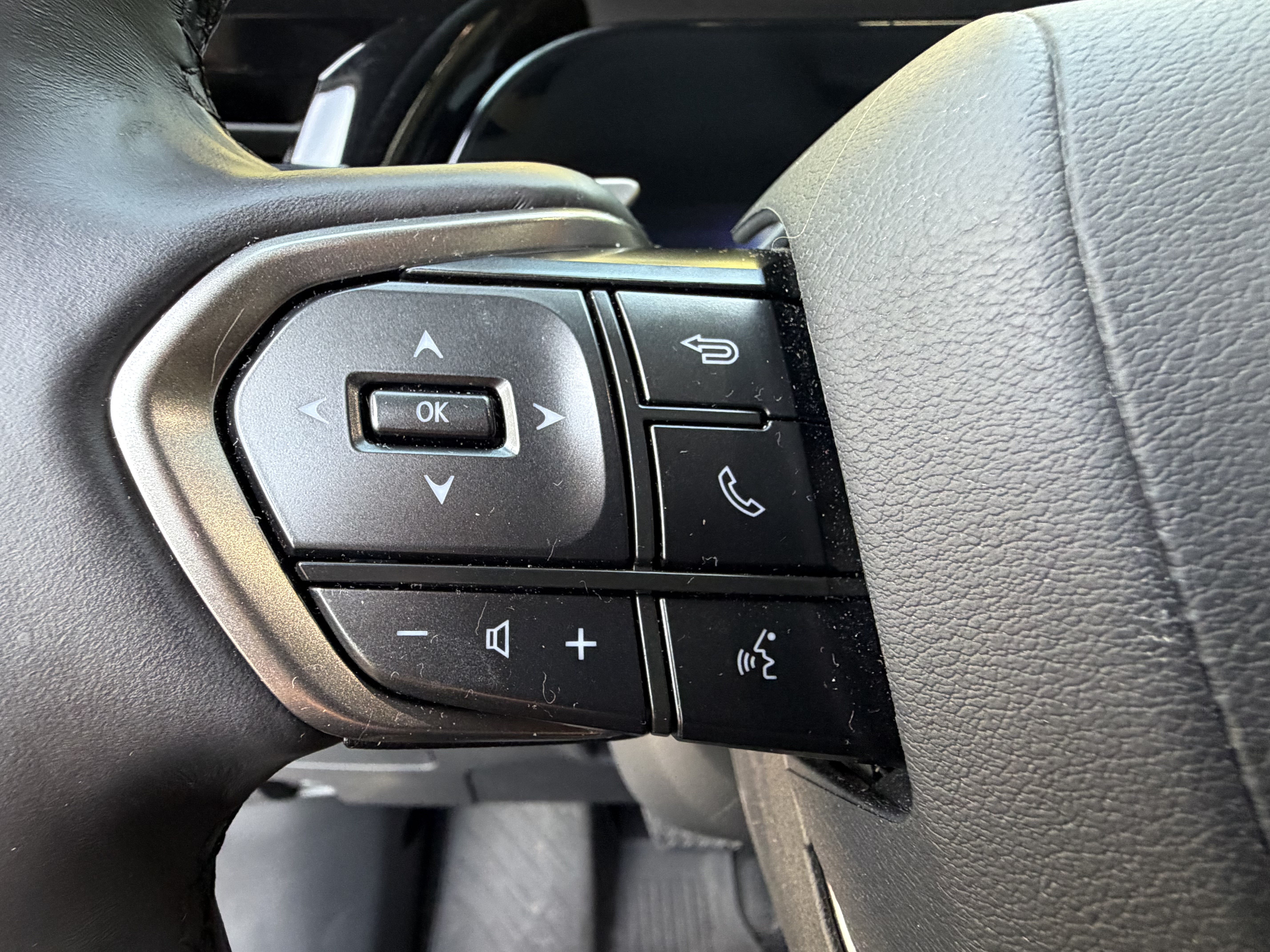 Certified 2025 Lexus TX 350 FWD w/ Technology Package image 14