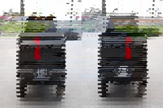 Used 2025 Chevrolet Silverado 1500 Custom w/ Rally Edition image 14