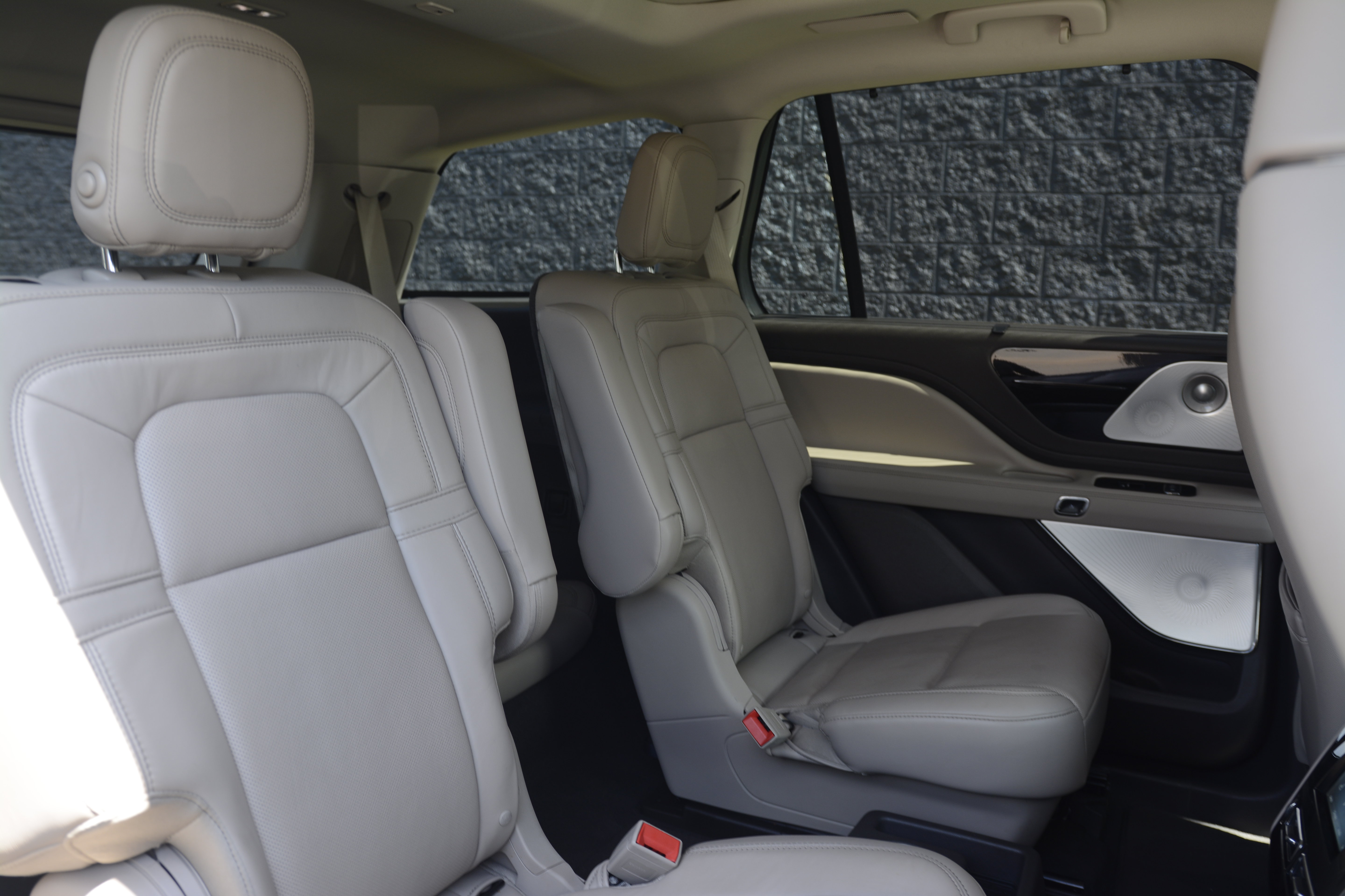 Used 2020 Lincoln Aviator Reserve w/ Equipment Group 202A AWD/4WD image 61