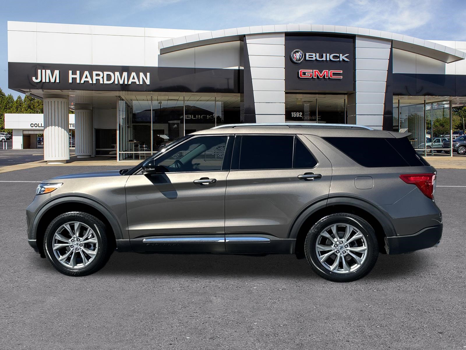 Used 2021 Ford Explorer Limited w/ Equipment Group 301A RWD image 4
