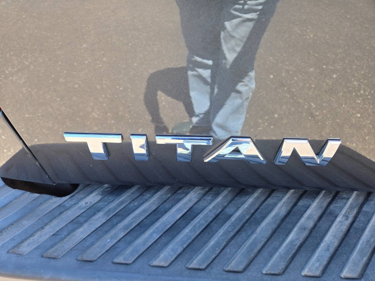 Used 2006 Nissan Titan SE AWD/4WD image 11