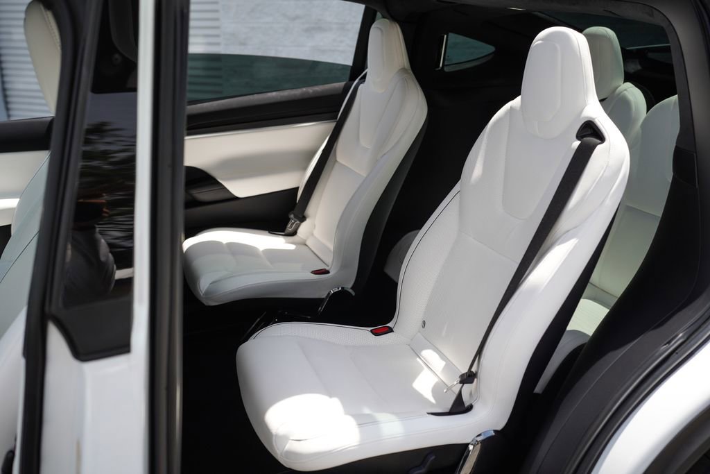 Used 2022 Tesla Model X Plaid AWD/4WD image 24