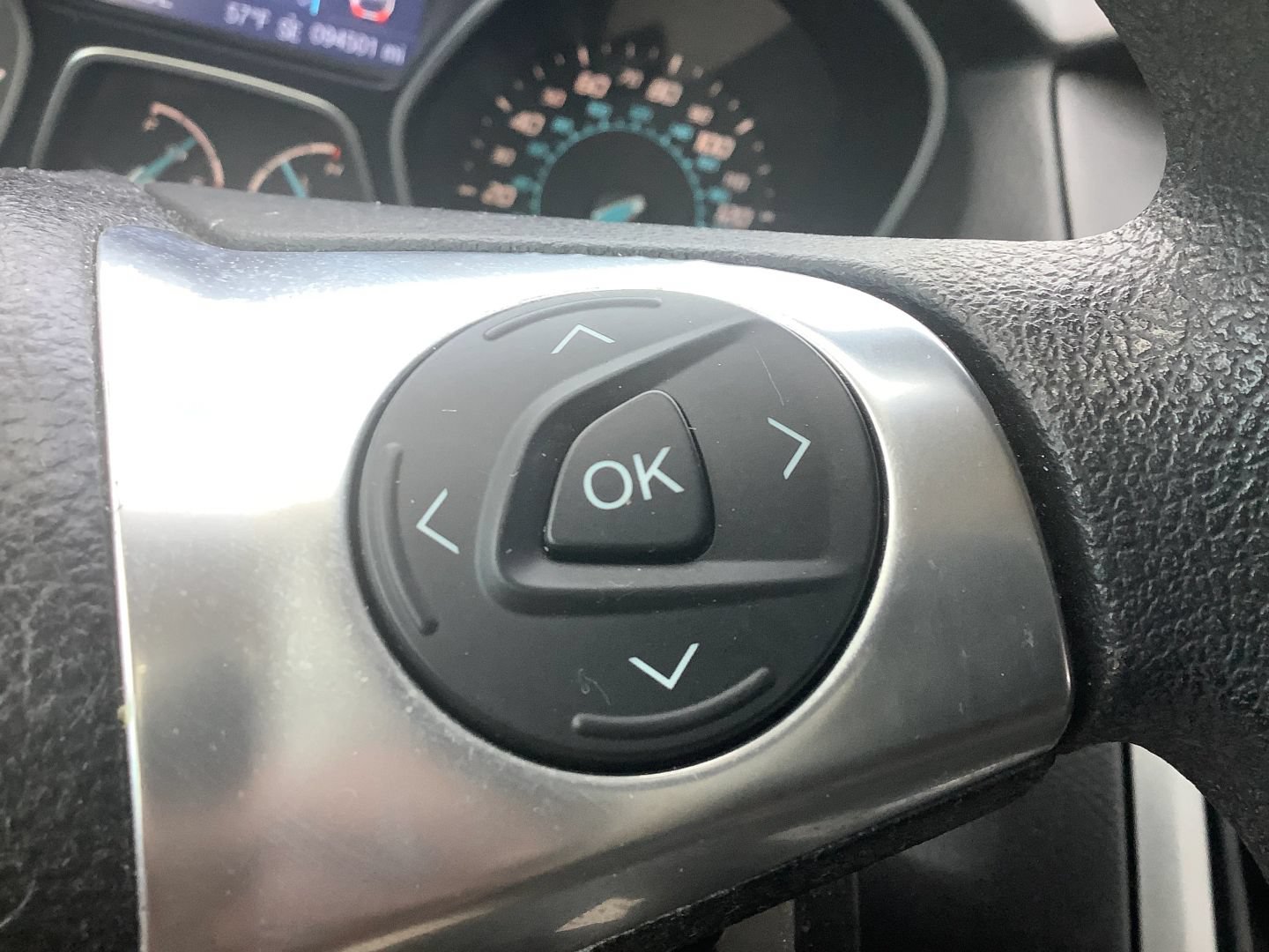 Used 2012 Ford Focus SE FWD image 37
