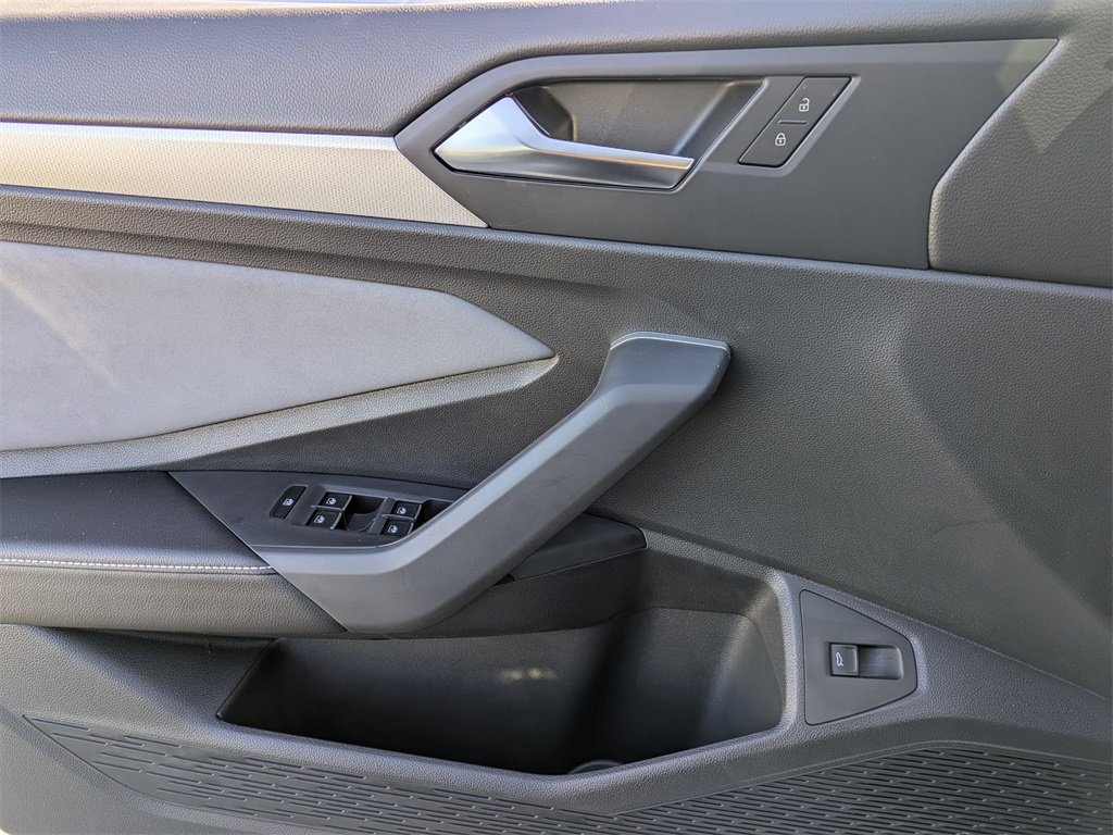 New 2026 Volkswagen Jetta SE image 10