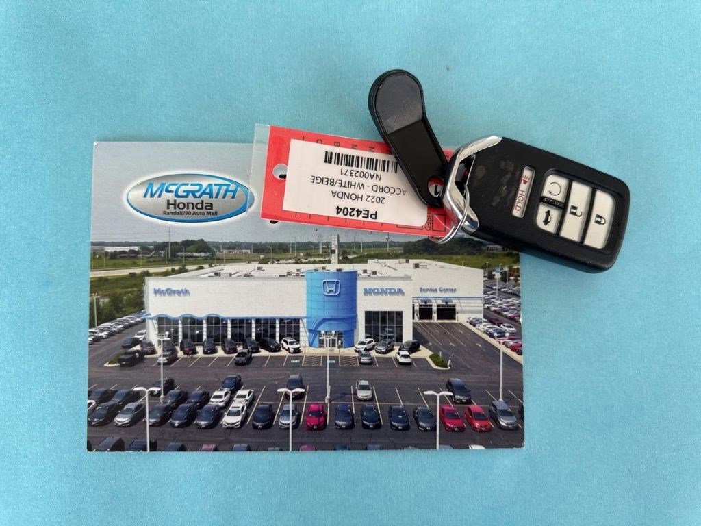 Used 2022 Honda Accord Touring image 4