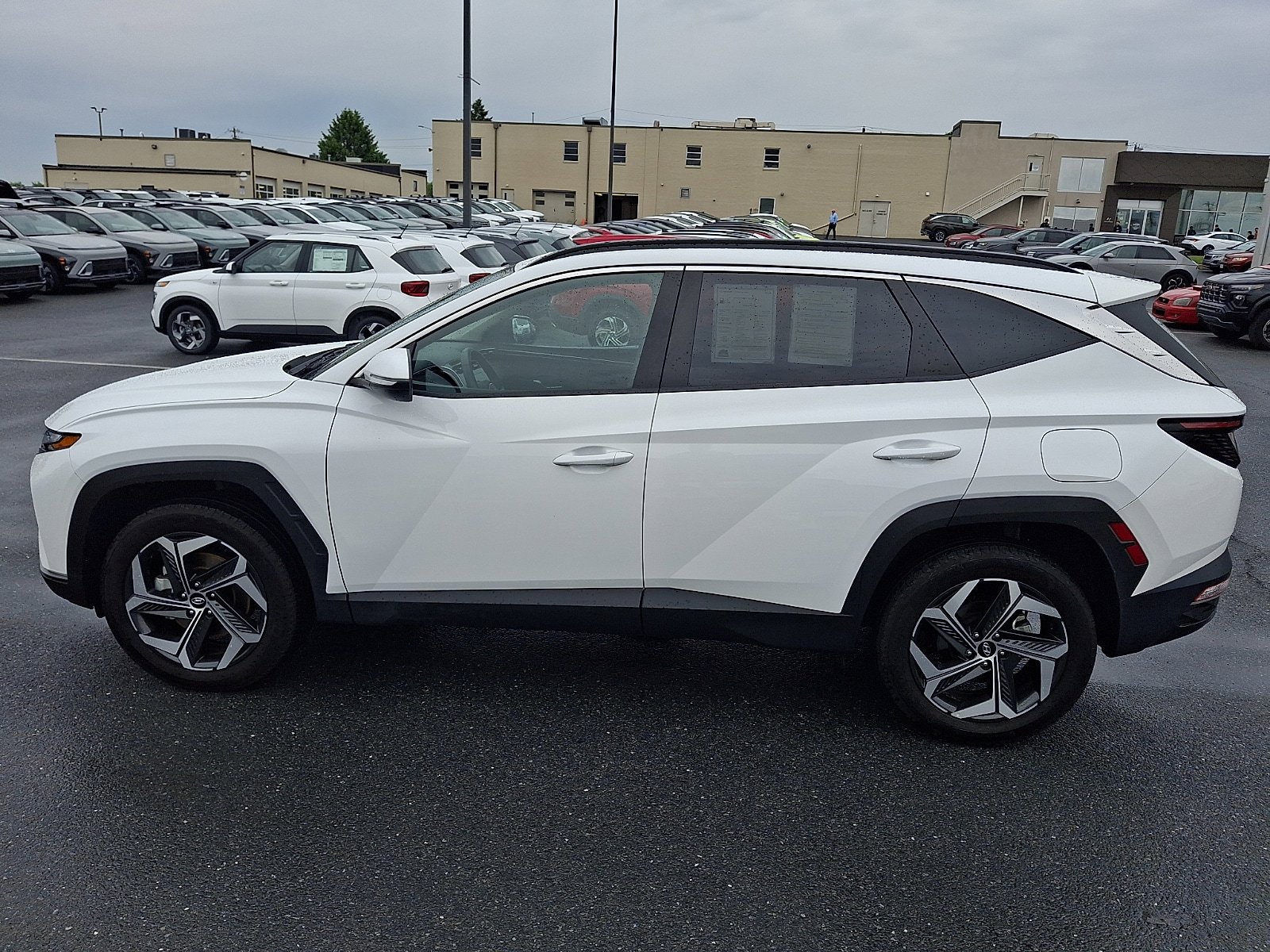 Certified 2023 Hyundai Tucson SEL w/ Convenience Package AWD/4WD image 9