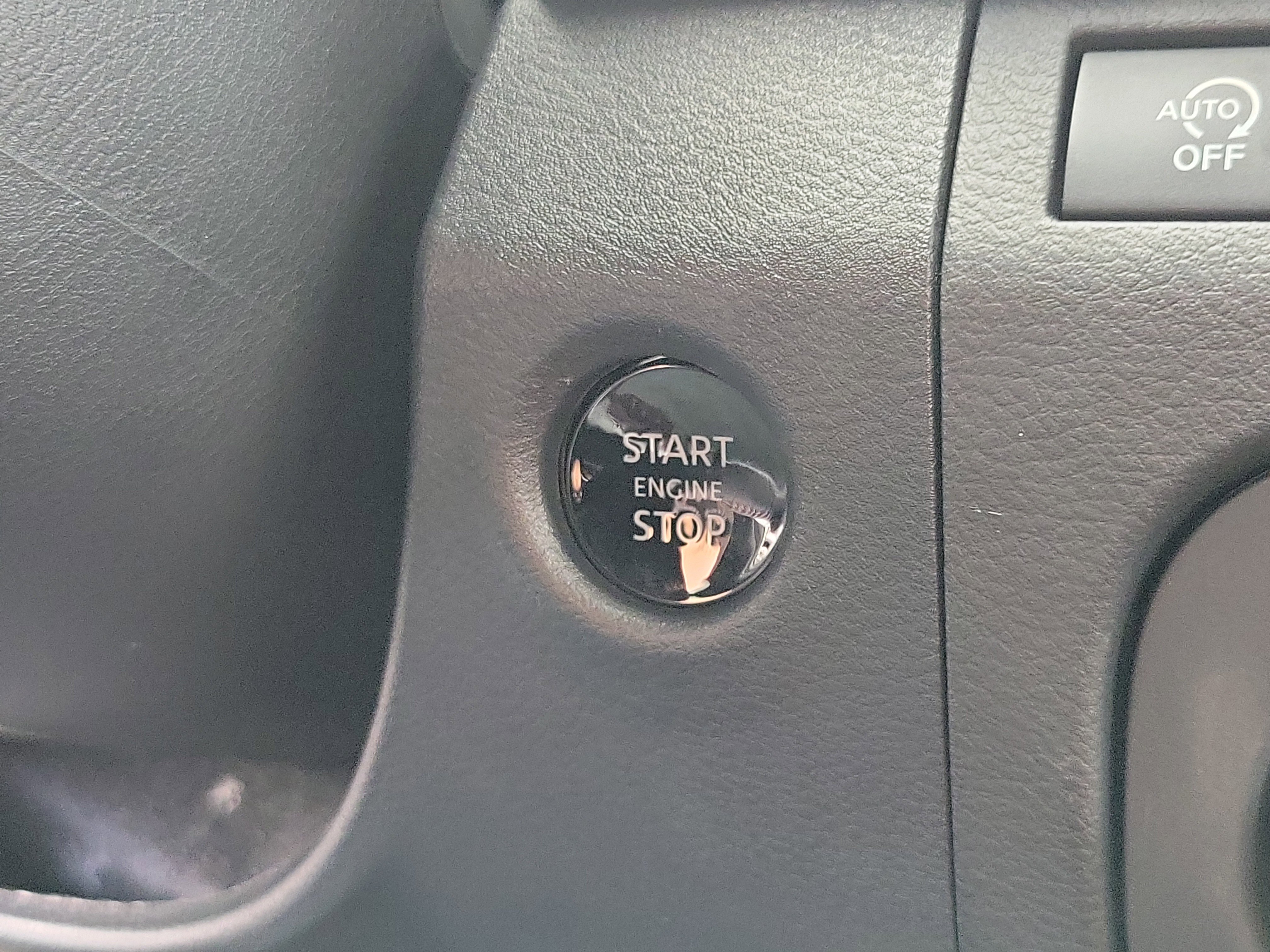 New 2026 Nissan Frontier PRO-4X w/ Pro-4x Convenience Package image 23