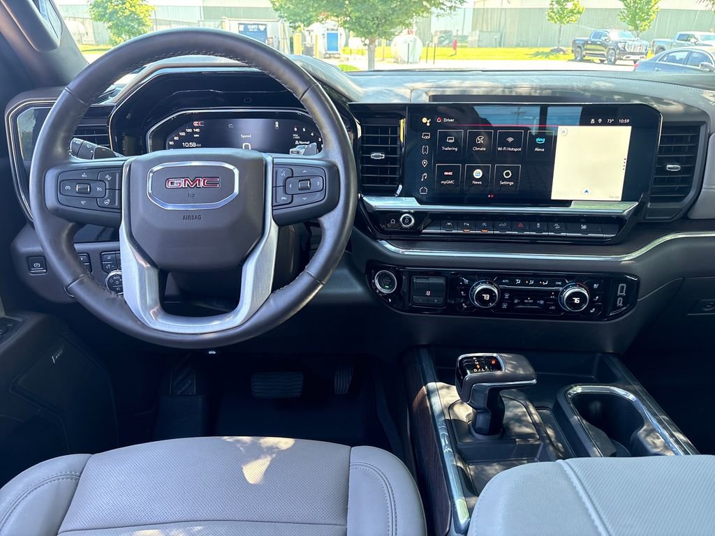 Used 2024 GMC Sierra 1500 SLT w/ SLT Premium Plus Package AWD/4WD image 40