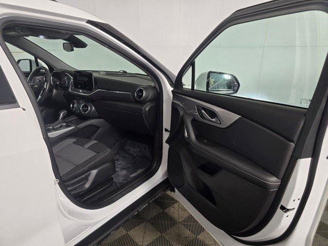 Certified 2024 Chevrolet Blazer LT w/ Convenience Package image 15