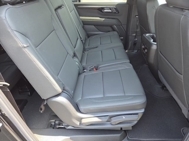 New 2026 Chevrolet Suburban LT w/ Comfort Package AWD/4WD image 22