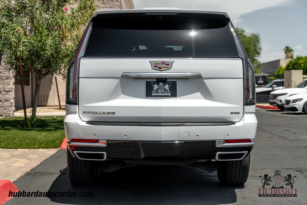 Used 2025 Cadillac Escalade Premium Luxury w/ Touring Package AWD/4WD image 7