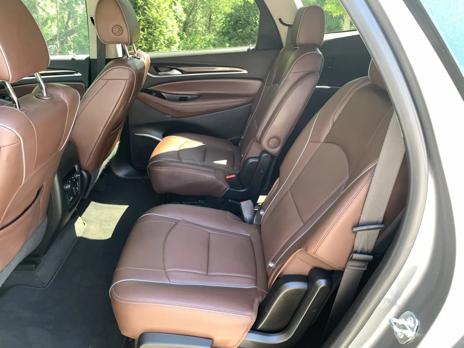 Used 2019 Buick Enclave Avenir w/ Avenir Technology Package FWD image 28