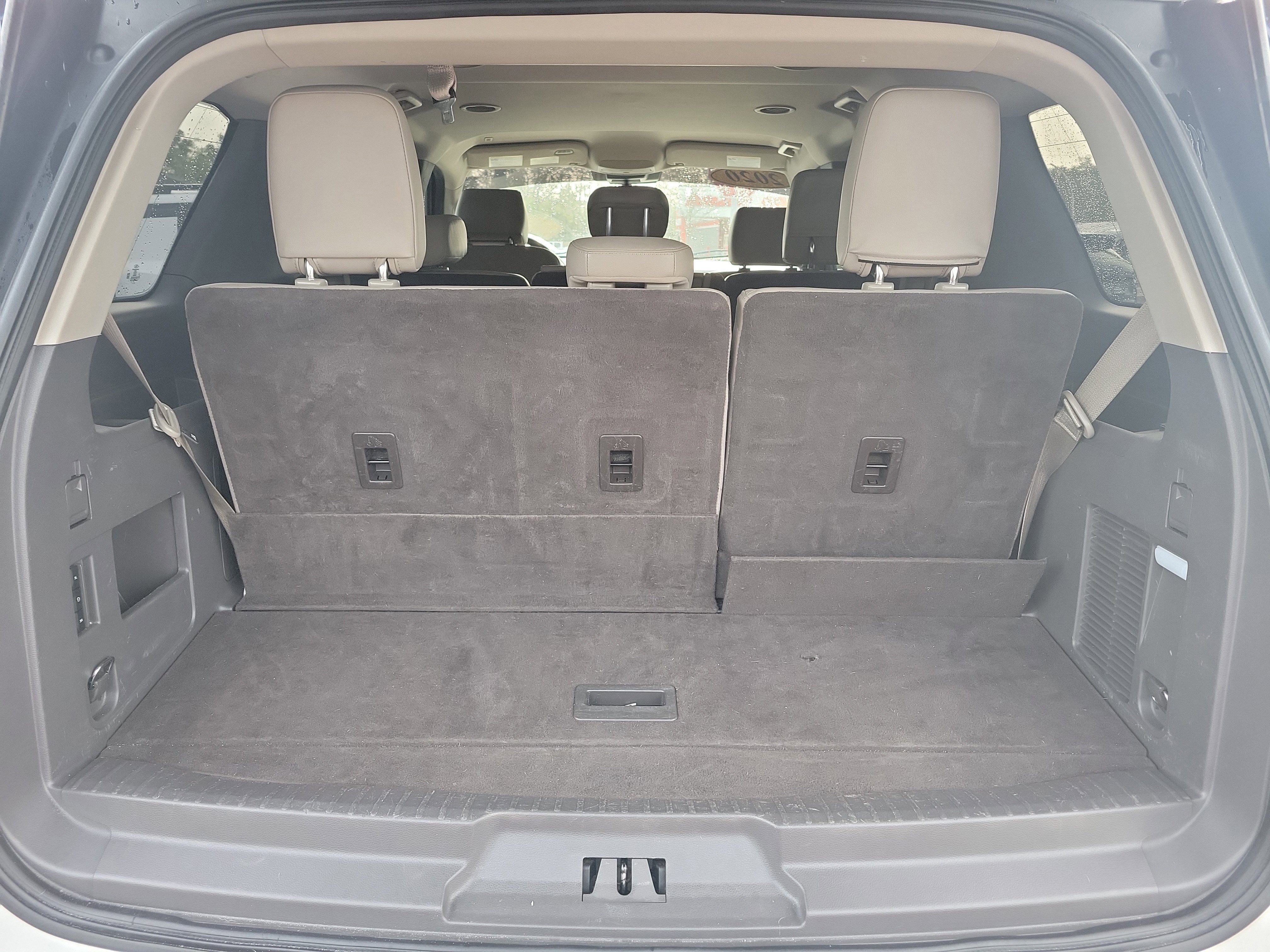 Used 2020 Ford Expedition XLT w/ FX4 Off-Road Package AWD/4WD image 13