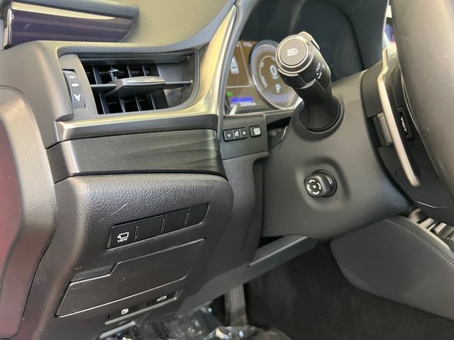 Used 2021 Lexus ES 300h w/ Accessory Package FWD image 33