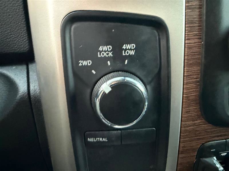 Used 2018 RAM 3500 Laramie image 33