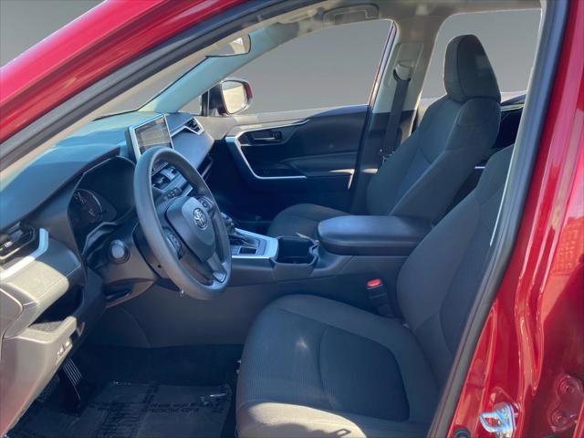 Certified 2025 Toyota RAV4 LE image 9