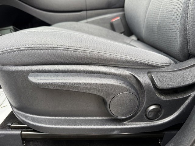 Used 2021 Hyundai Santa Fe SE w/ Cargo Package image 13