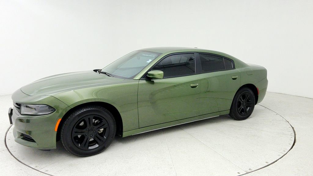 Used 2022 Dodge Charger SXT image 4