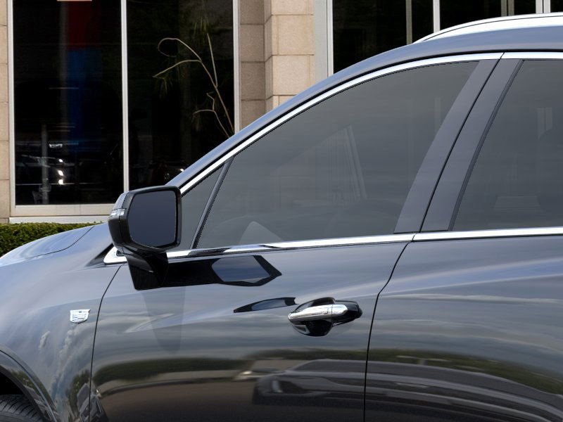 New 2025 Cadillac XT5 Luxury image 12