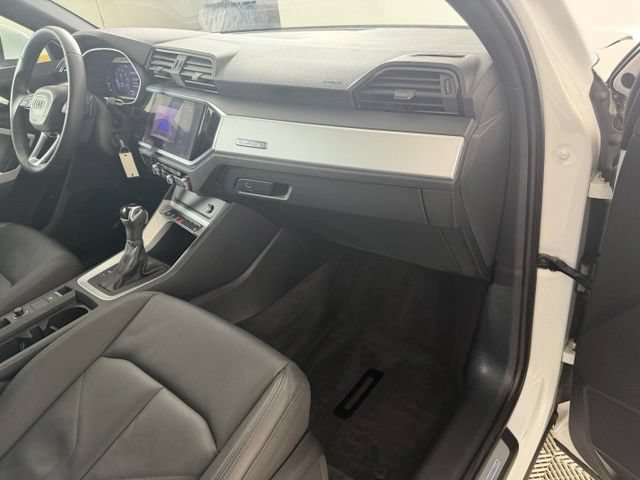 Certified 2021 Audi Q3 2.0T Premium AWD/4WD image 24