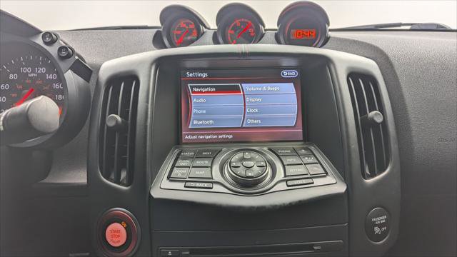 Used 2015 Nissan 370Z NISMO image 24