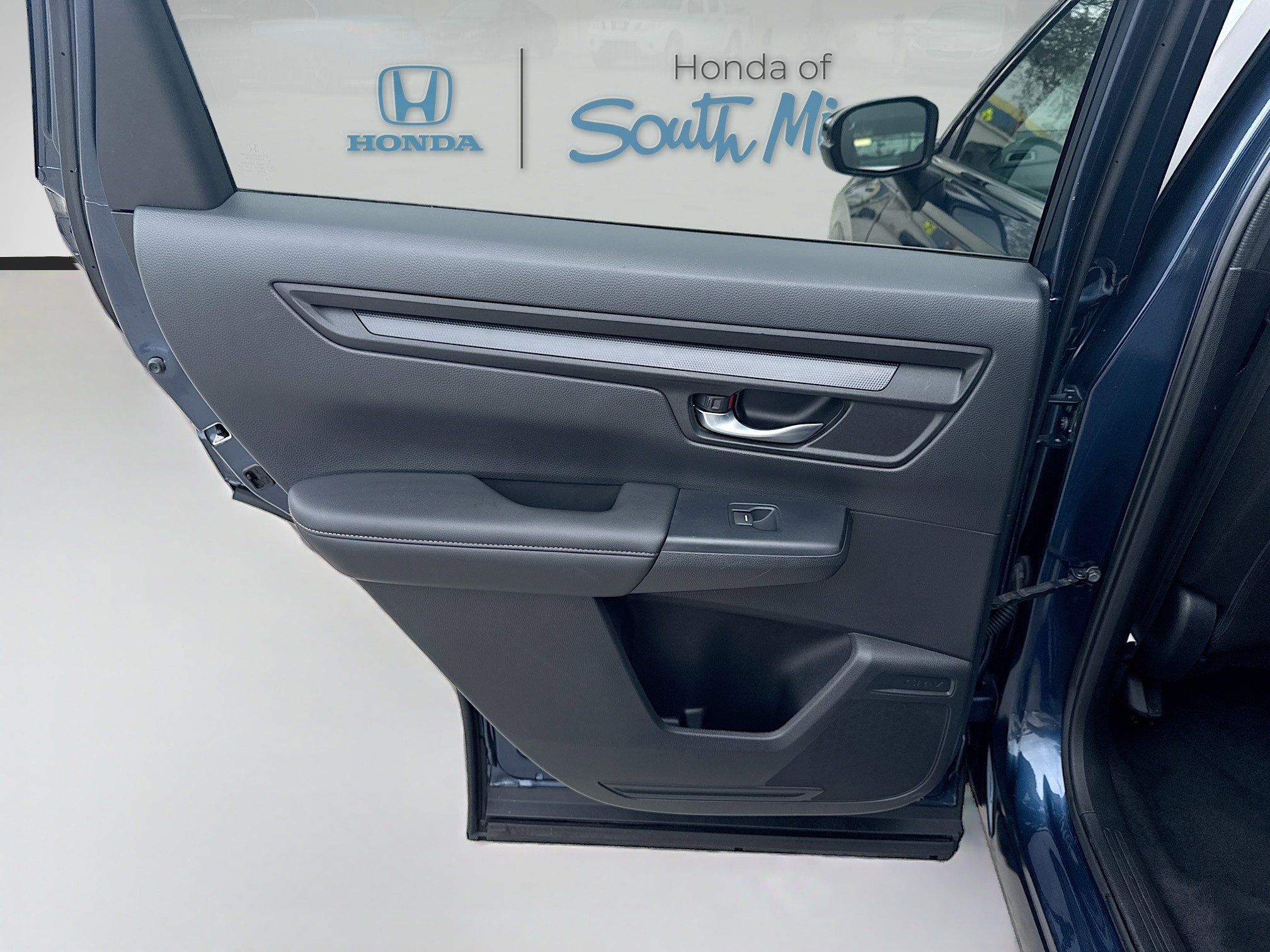 Used 2023 Honda CR-V Sport image 26