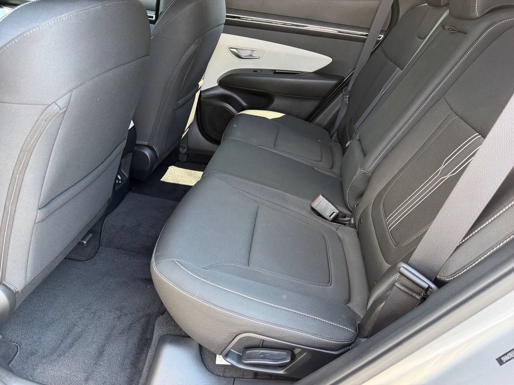 Used 2023 Hyundai Tucson SEL FWD image 14