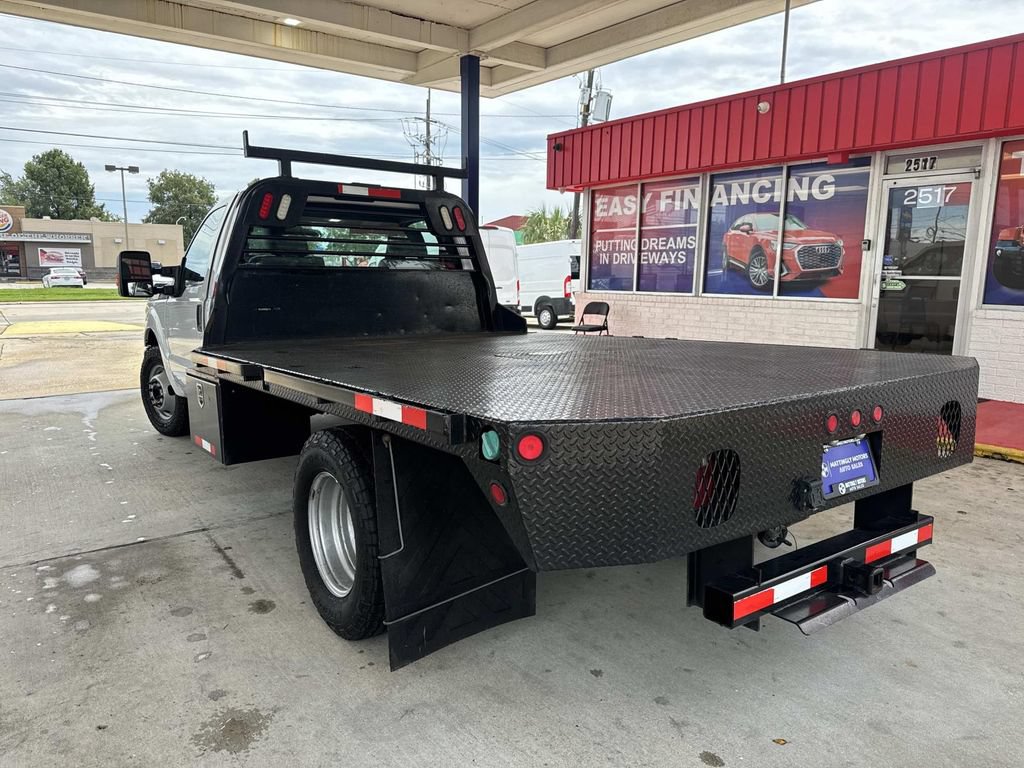 Used 2016 Ford F350 XL w/ Power Equipment Group RWD image 5