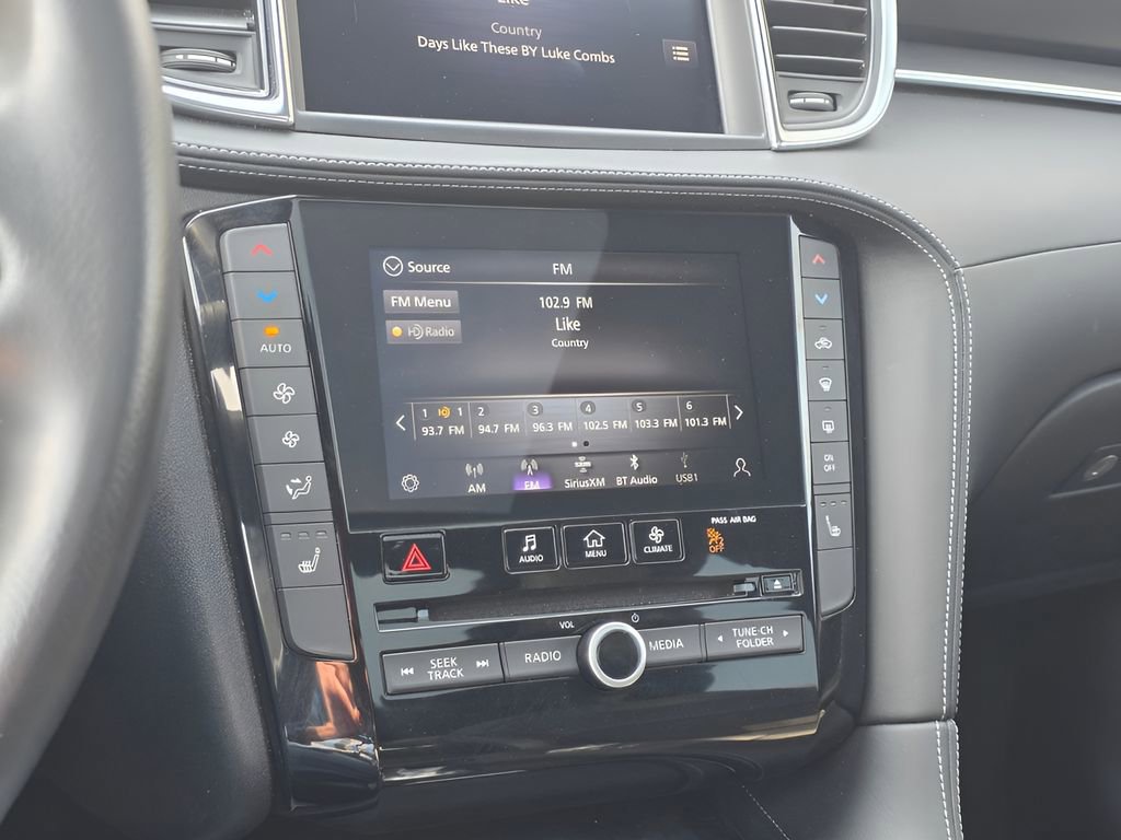 Used 2022 INFINITI QX50 Luxe w/ Appearance Package image 27