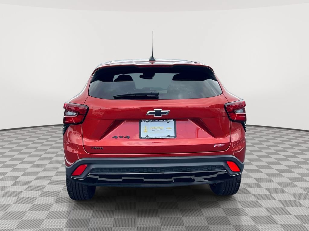 Used 2024 Chevrolet Trax RS w/ Driver Confidence Package FWD image 6