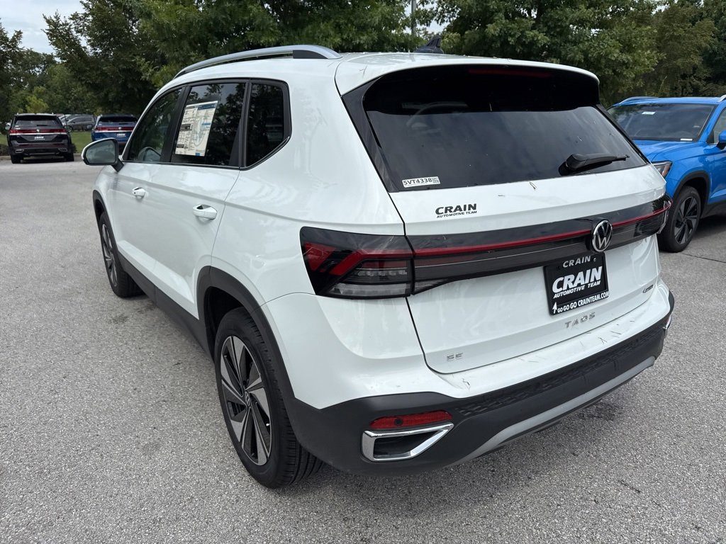 Used 2025 Volkswagen Taos SE image 5