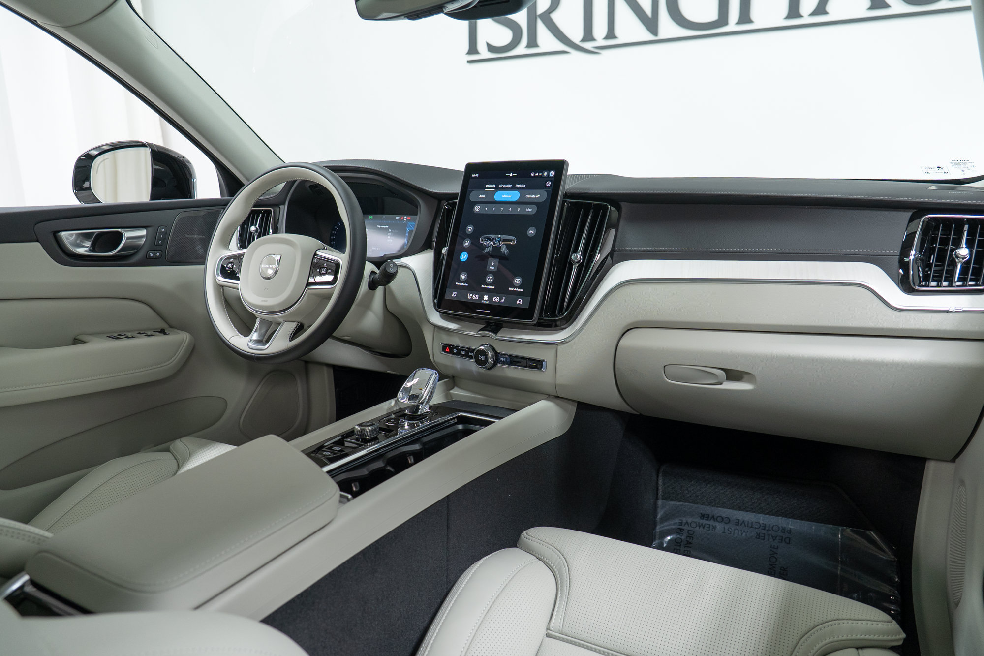 New 2027 Volvo XC60 B5 Ultra AWD/4WD image 14