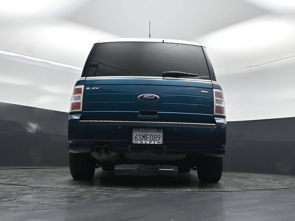Used 2011 Ford Flex SEL FWD image 45