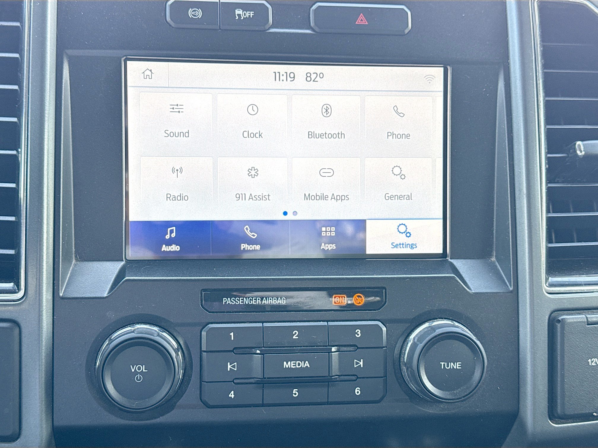 Used 2022 Ford F350 XLT AWD/4WD image 28
