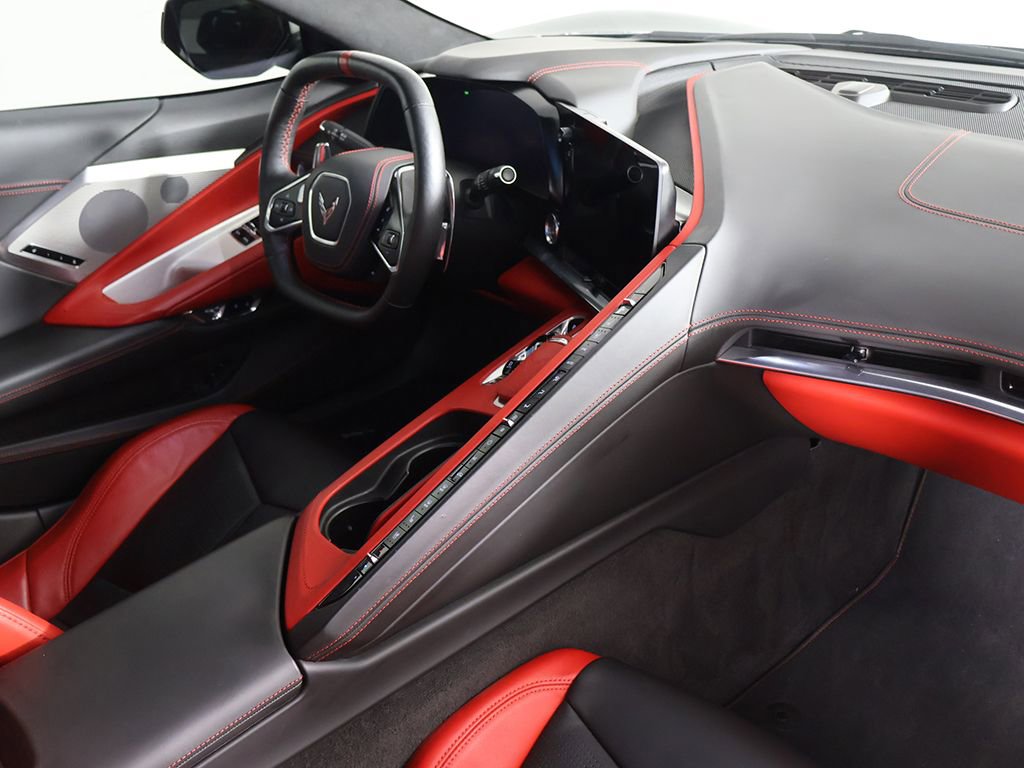 Used 2020 Chevrolet Corvette Stingray Premium Cpe w/ 3LT Preferred Equipment Group image 28