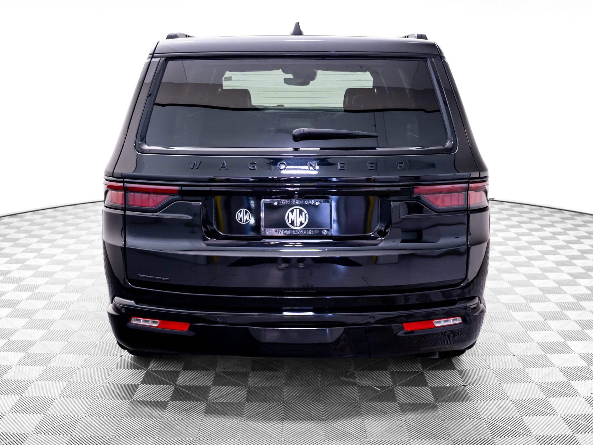 Used 2023 Jeep Wagoneer Series II w/ Convenience Group I AWD/4WD image 4