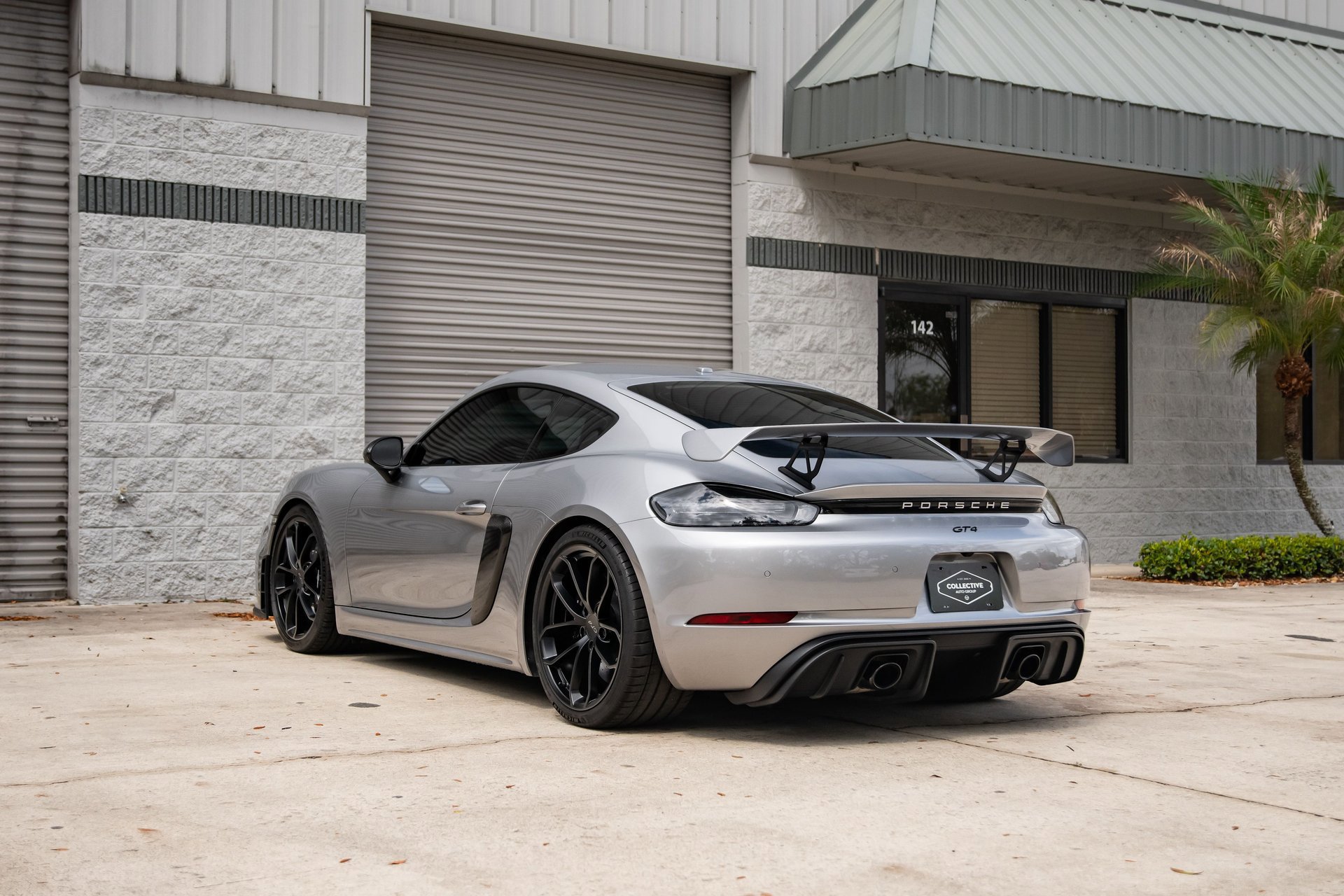 Used 2020 Porsche 718 Cayman GT4 image 5