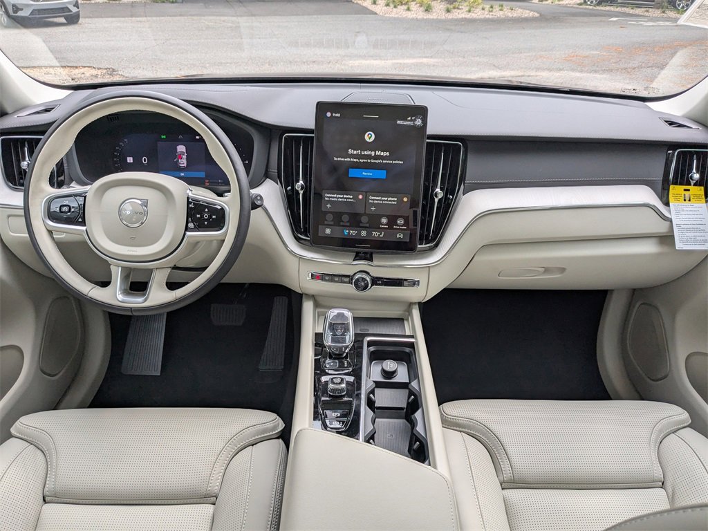 New 2026 Volvo XC60 T8 Ultra w/ Protection Package Premier image 16