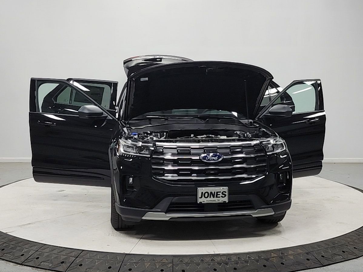 New 2026 Ford Explorer Active w/ Active Comfort Package image 10