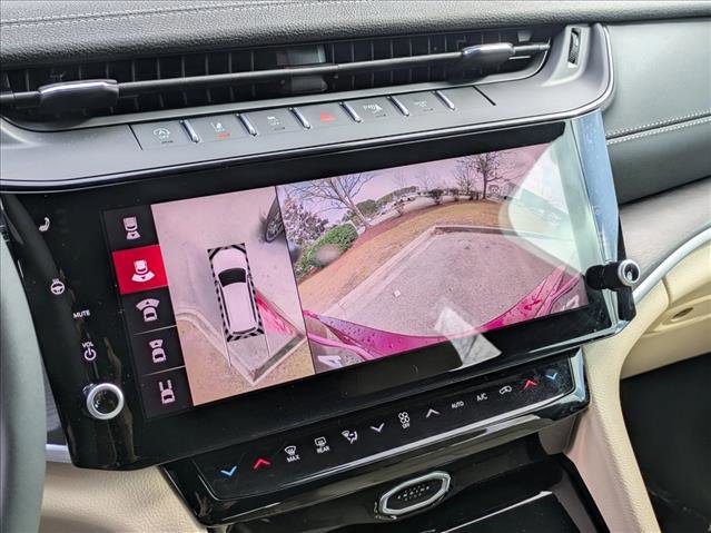 New 2026 Jeep Grand Cherokee Limited w/ Luxury Tech Group II image 15