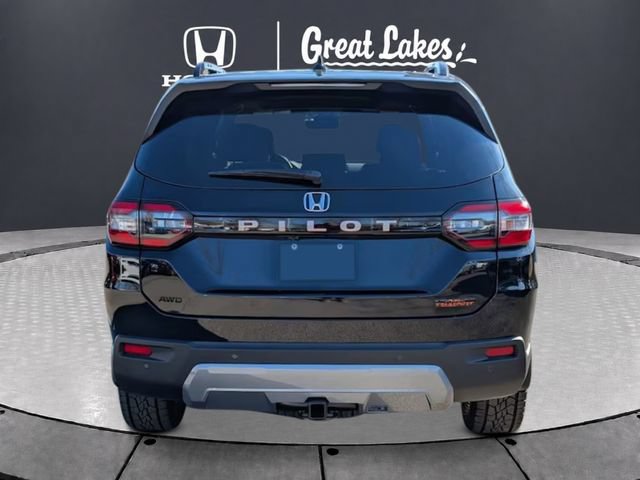 New 2026 Honda Pilot TrailSport image 4