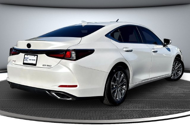 Used 2023 Lexus ES 350 w/ Accessory Package (Z2) FWD image 5