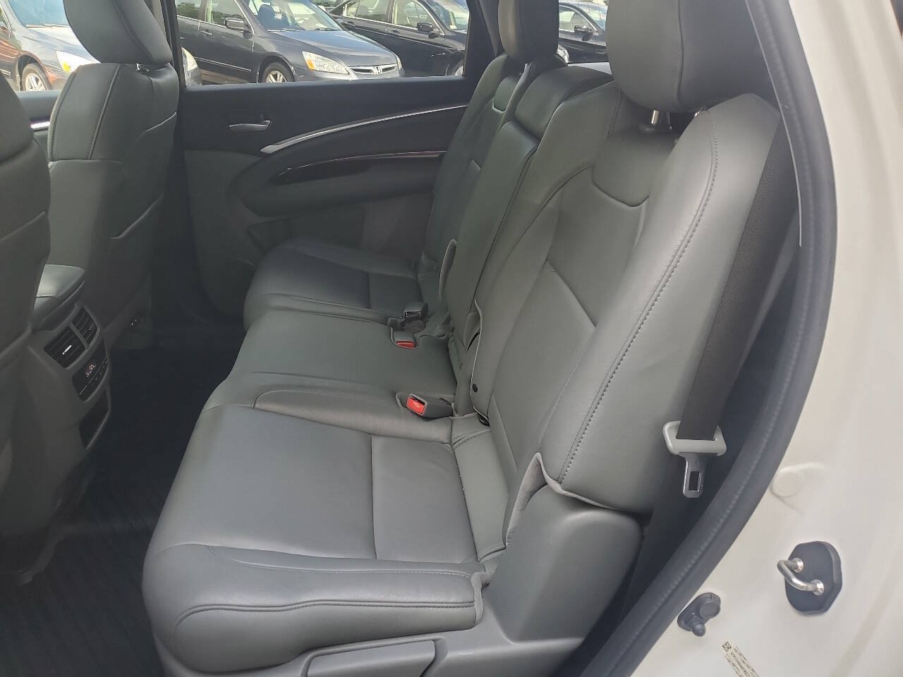 Used 2015 Acura MDX SH-AWD w/ Technology Package image 11