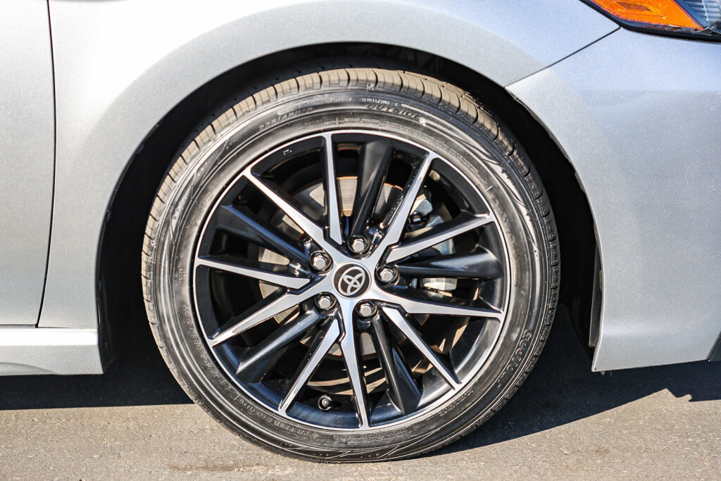 Certified 2022 Toyota Camry SE image 29